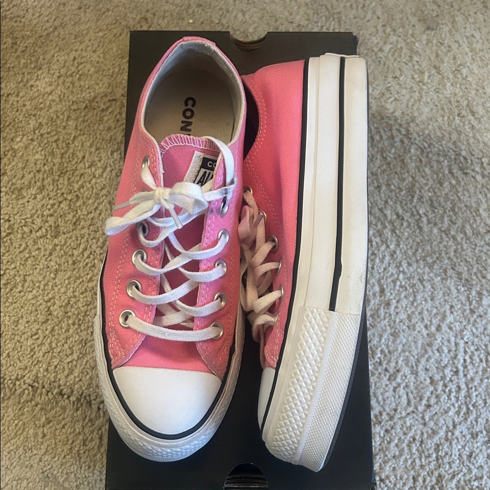 Converse CTAS Lift Ox Oops Pink/White/Black Canvas Platform Sneakers A06508F EUC